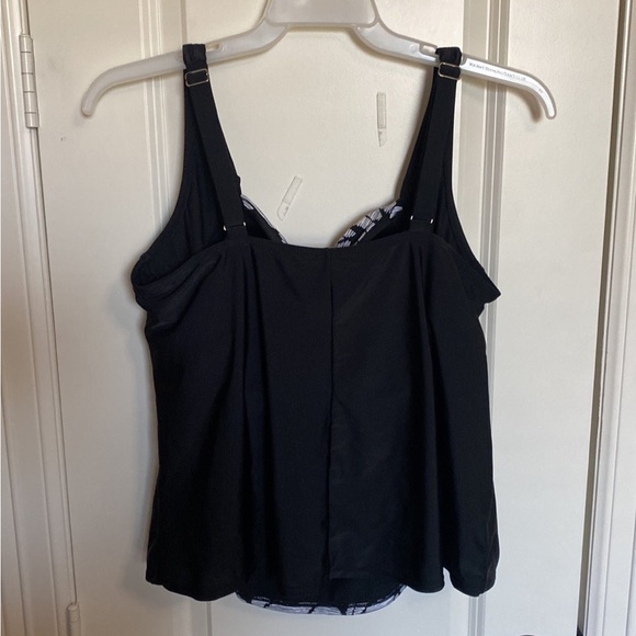 Ava & Viv Bathing Suit Tankini Top Size 20W - Picture 3 of 10